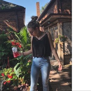 Meet your Posher, Danielle